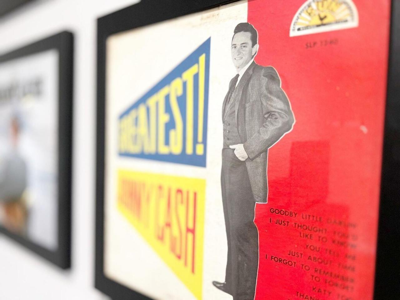 カスターJohnny Cash "Rambler" On Mainアパートメント エクステリア 写真